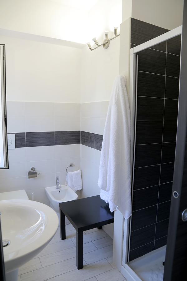 Rooms La Perla Del Mare Margherita Di Savoia Luaran gambar